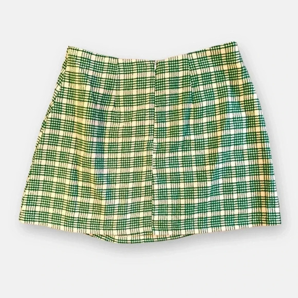 Shein Plaid Mini Skirt - Picture 2 of 4